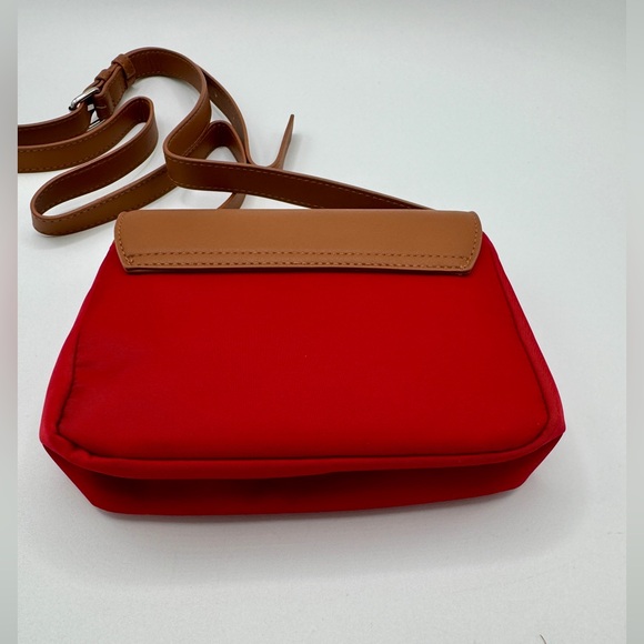 Starbucks Thailand Red Crossbody Mixed Nuts Bag - Picture 3 of 10